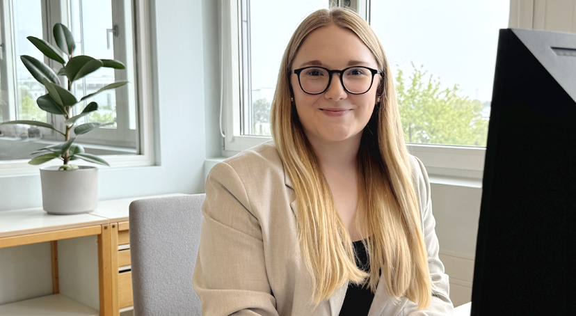 Azubi-Kachel-Bueromanagement-828x454px_22-09-2024.png Azubi-Kachel-Bueromanagement-828x454px_22-09-2024.png