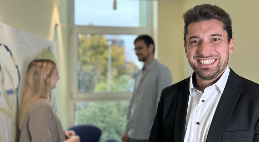 Kacheln-Stellen-Au-endienst-828x454px_01.png Kacheln-Stellen-Au-endienst-828x454px_01.png